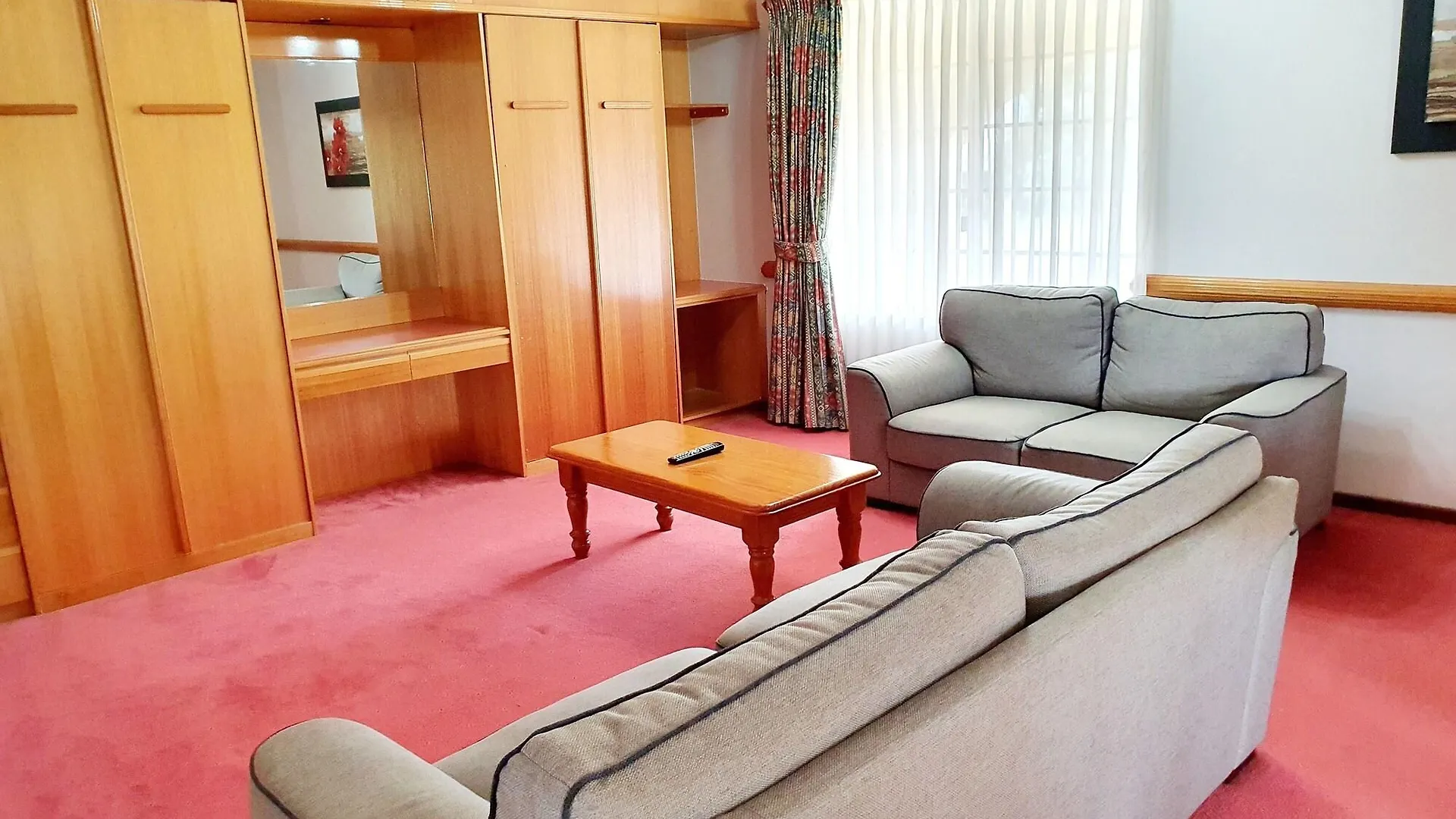 Mcnevins Warwick Motel Australia