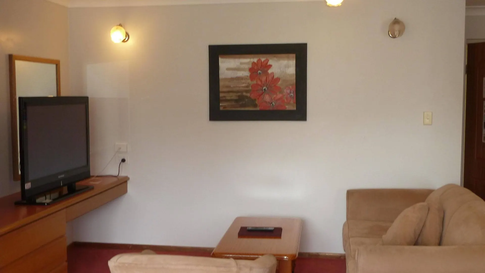 Mcnevins Warwick Motel 3*,  Australia