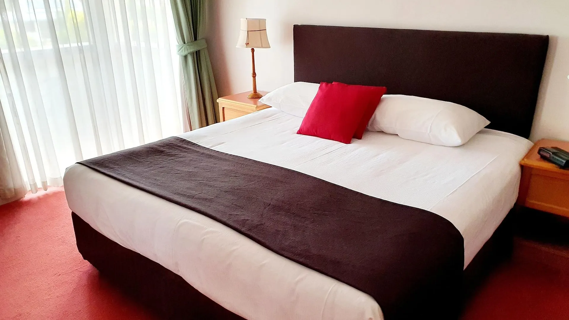 Mcnevins Warwick Motel Αυστραλία